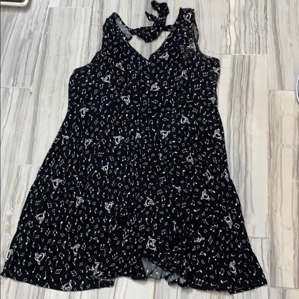 Torrid black dress good conduction